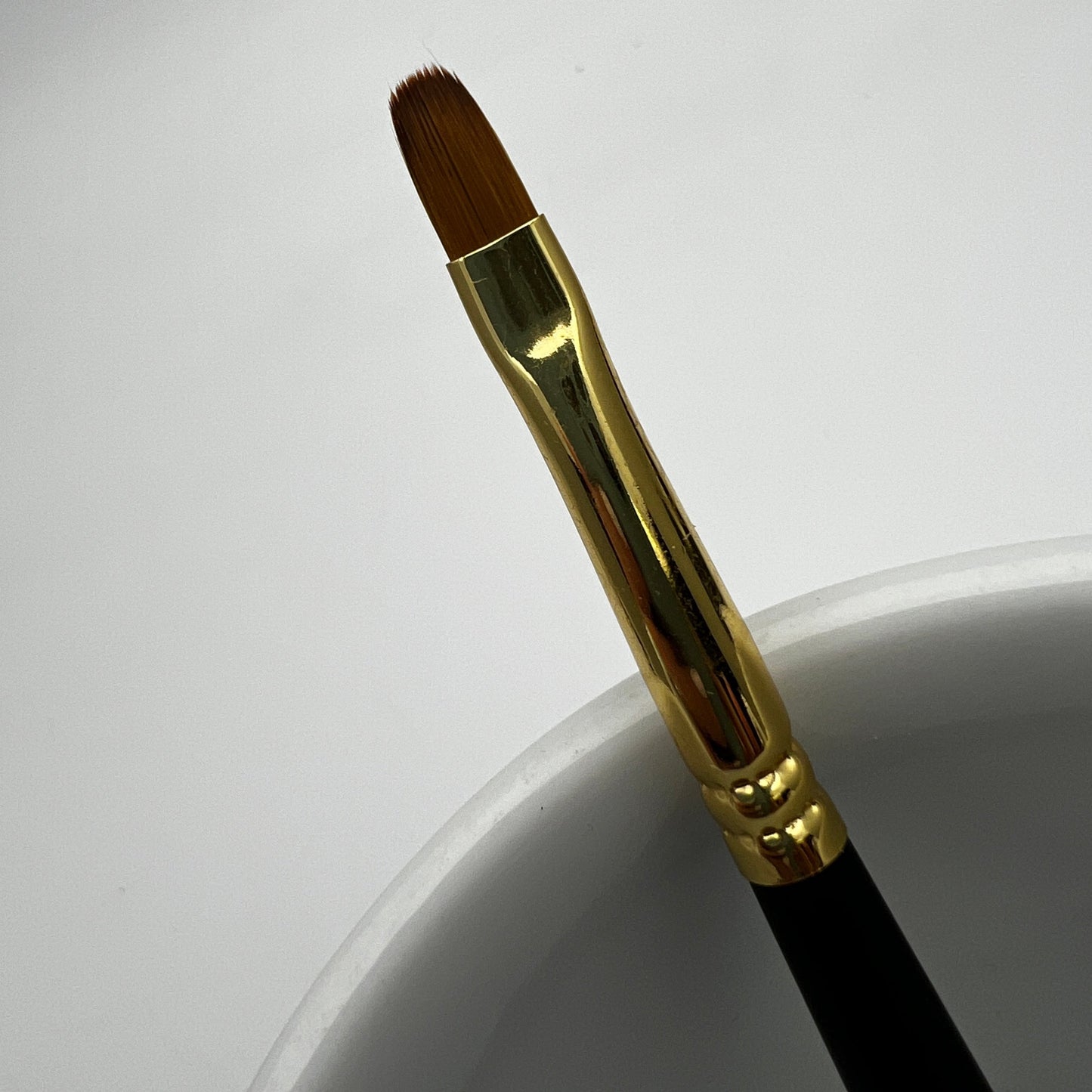 Brush for gel