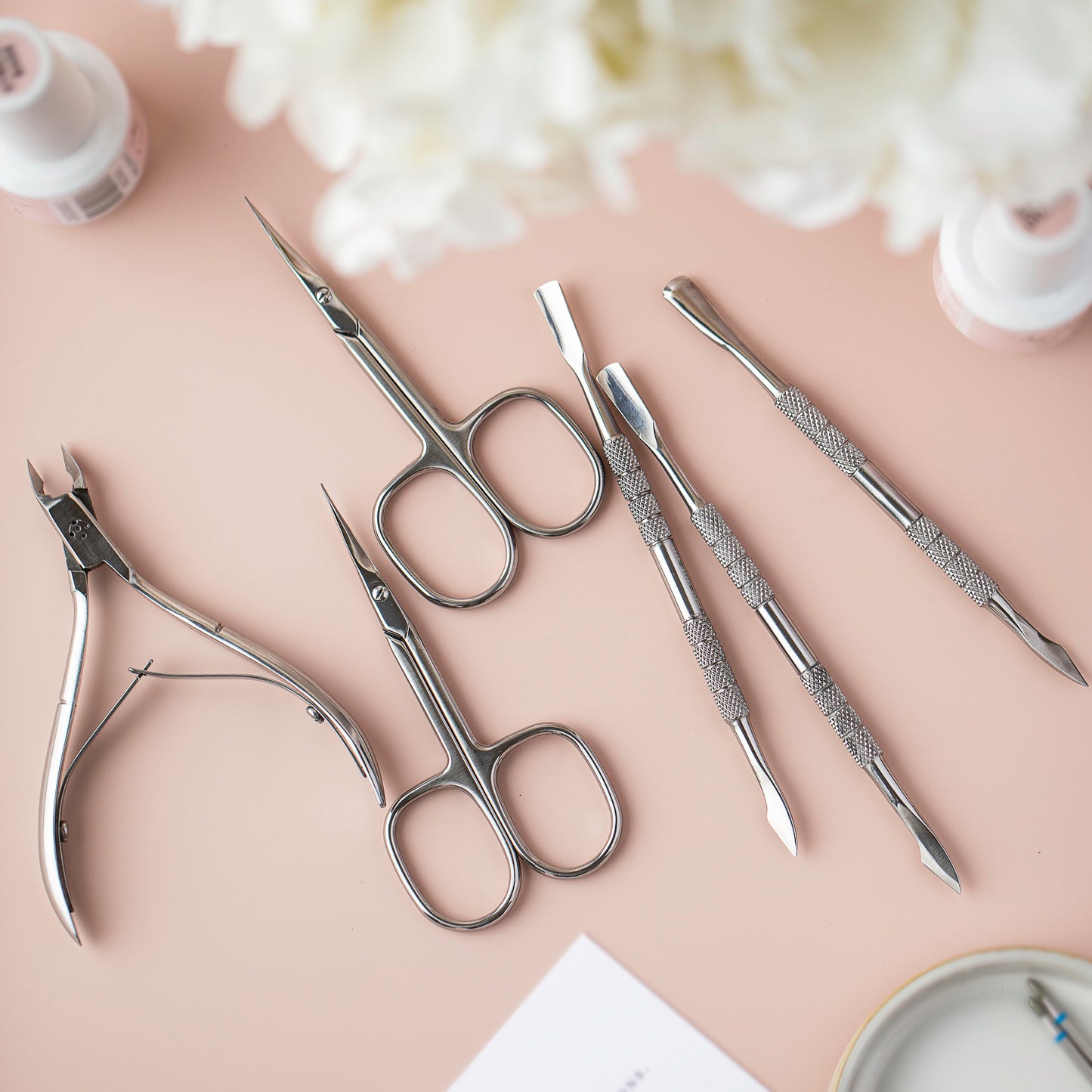 Cuticle scissors