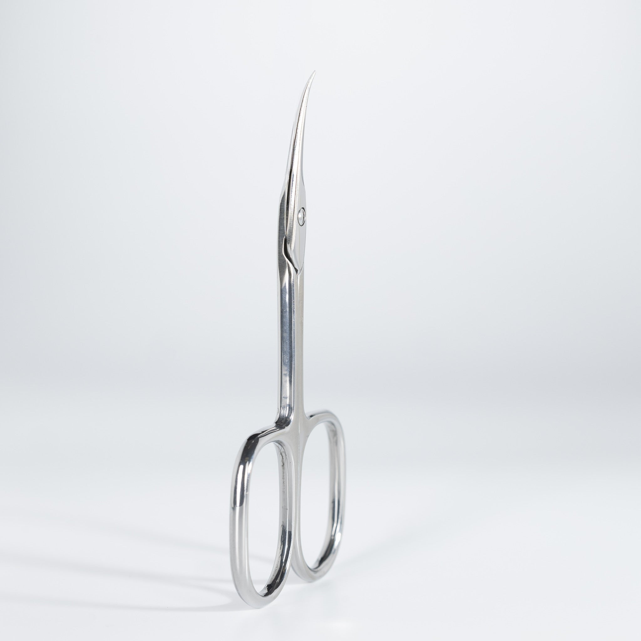 Cuticle scissors