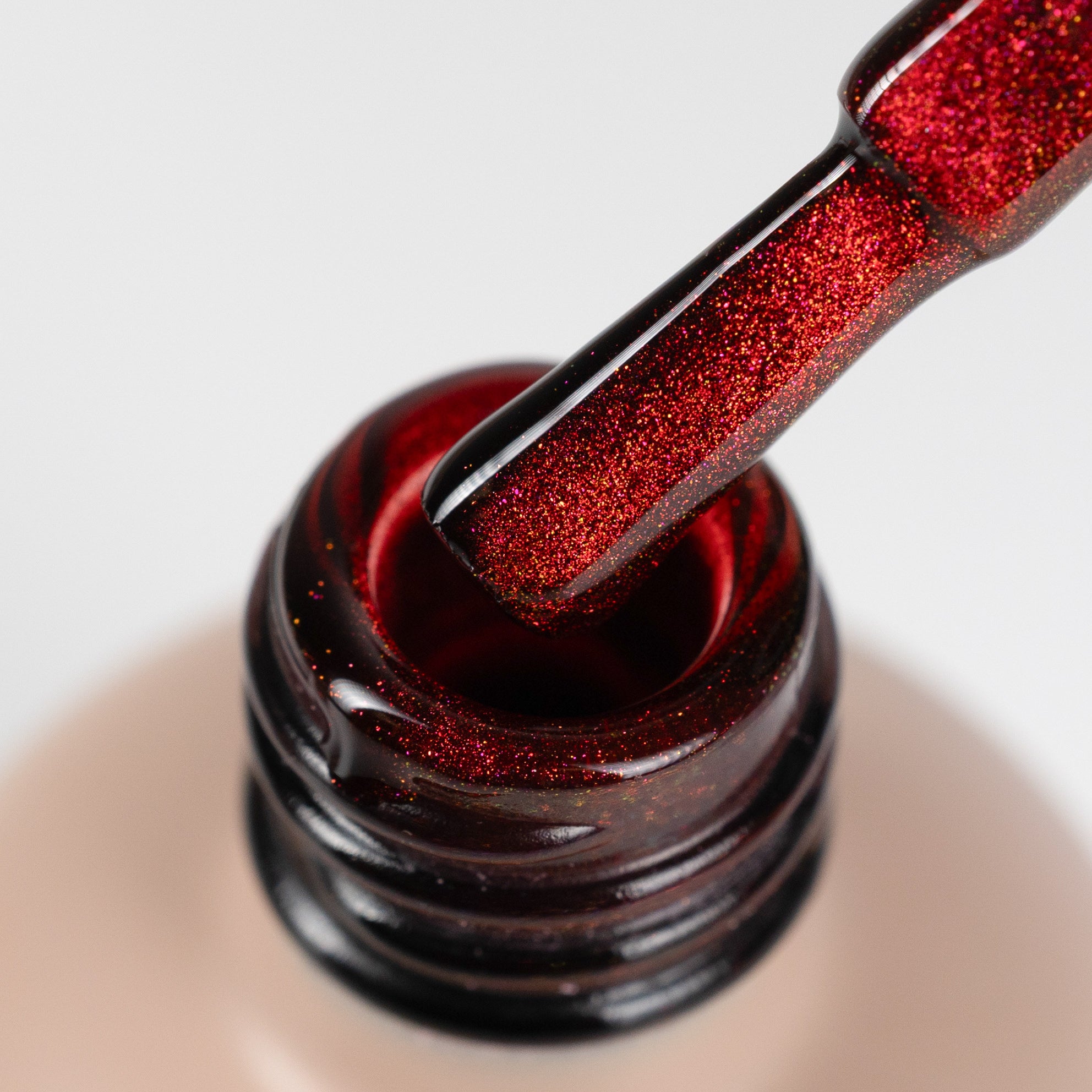 Gel Polish Cat Eye - Scarlet Red