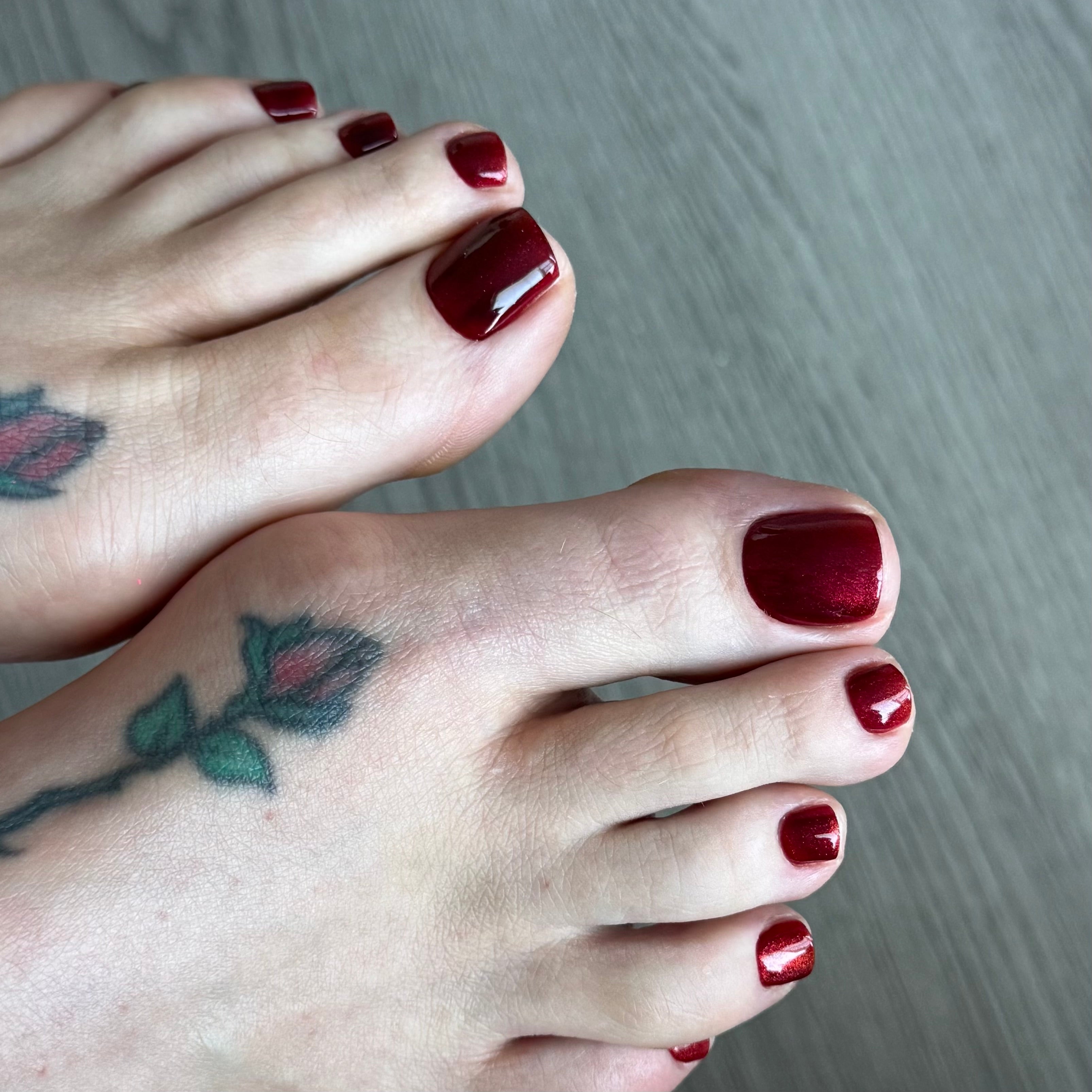 Gel Polish Cat Eye - Scarlet Red
