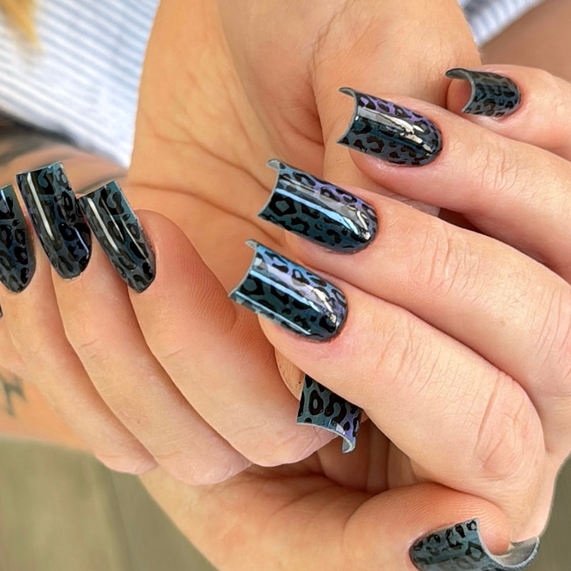 Ocean Night #14 Korean Cat Eye gel polish by Profi Nails, deep magnetic gel color in professional nail polish packaging.
