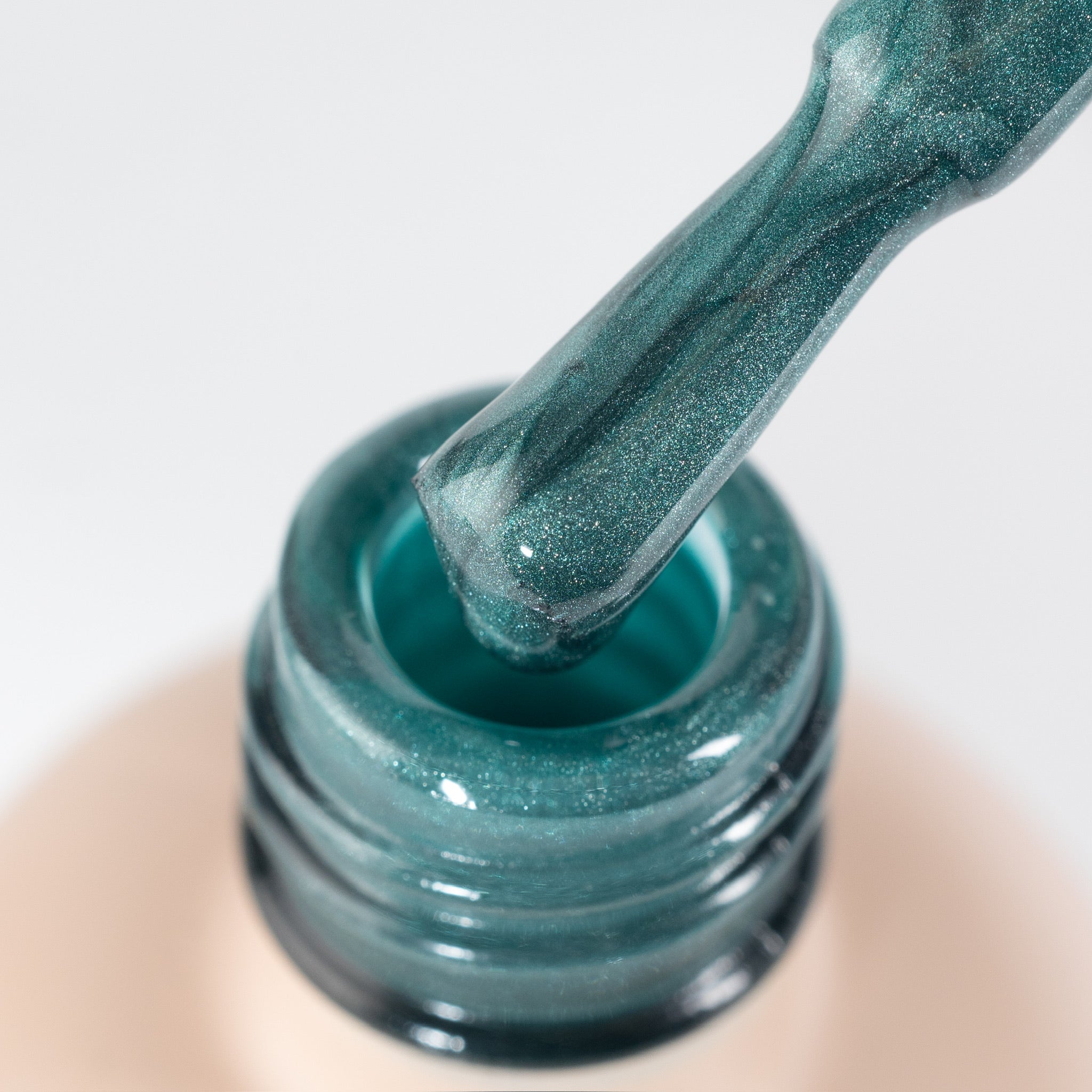 Gel Polish - Korean Cat Eye - Emerald Glow