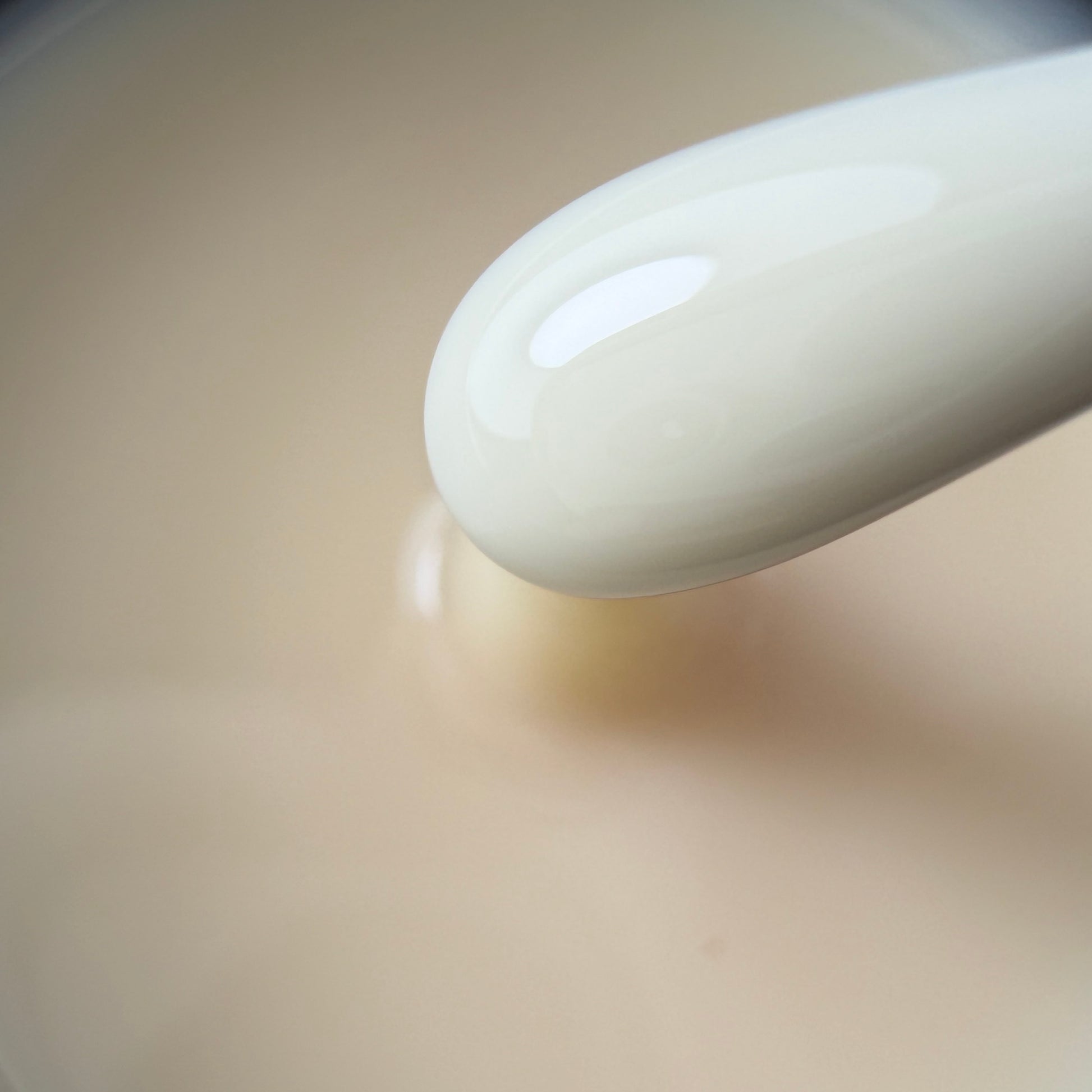 Banana Milk creamy yellow Smart Liquid Hard Gel by Profi Nails included in the four-shade gift set.
