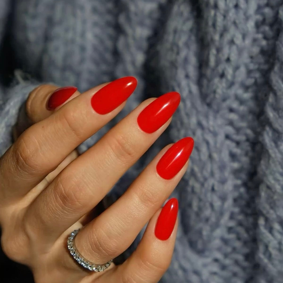 Profi Nails Berry Tint Hard Gel for professional nail extensions and overlays