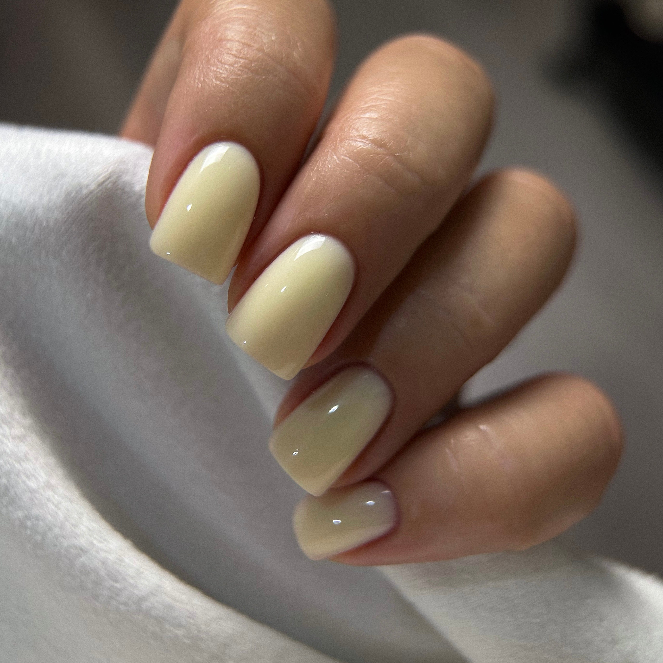 Profi Nails Butter Hard Gel for professional nail extensions and overlays