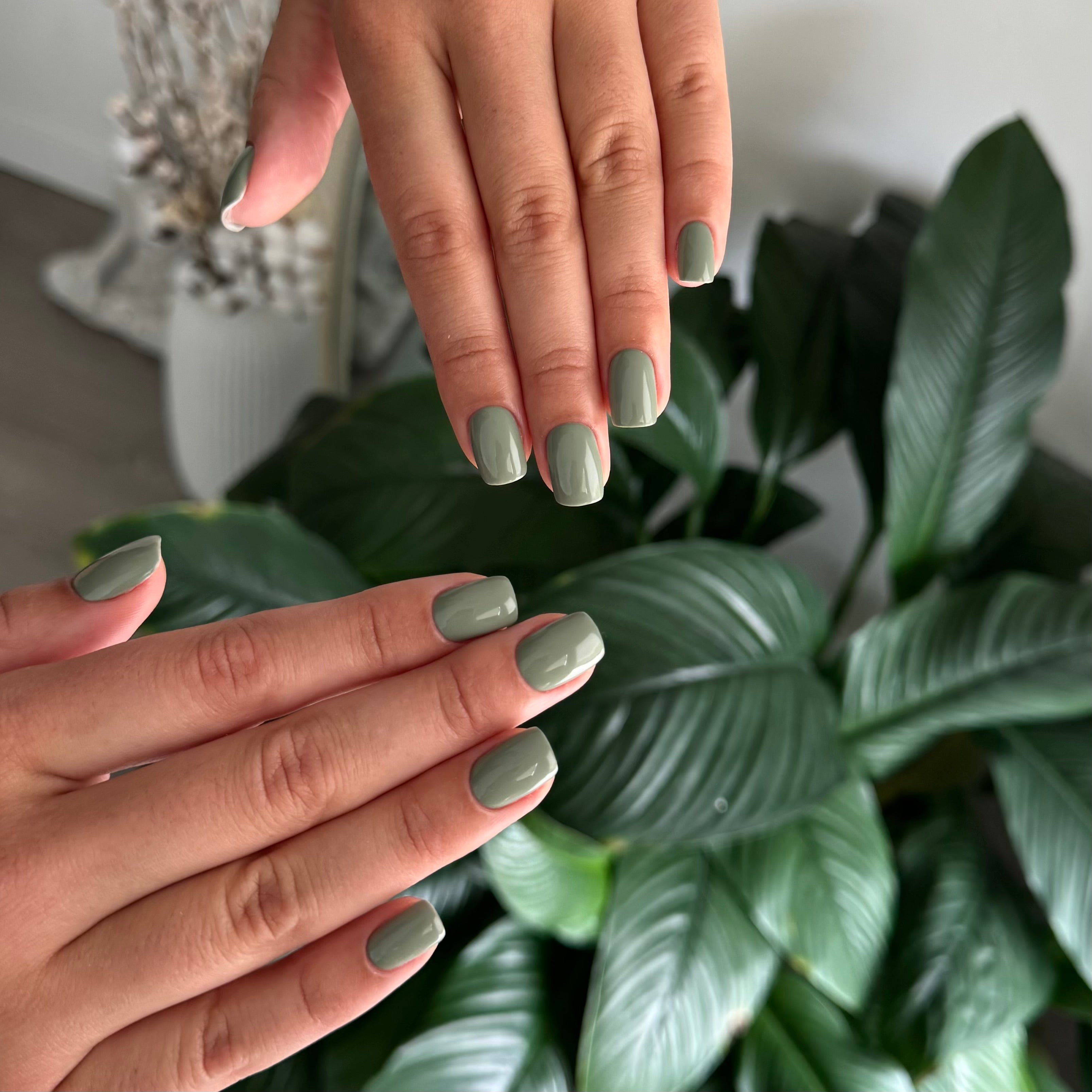 Gel Polish - Olive Serpentine