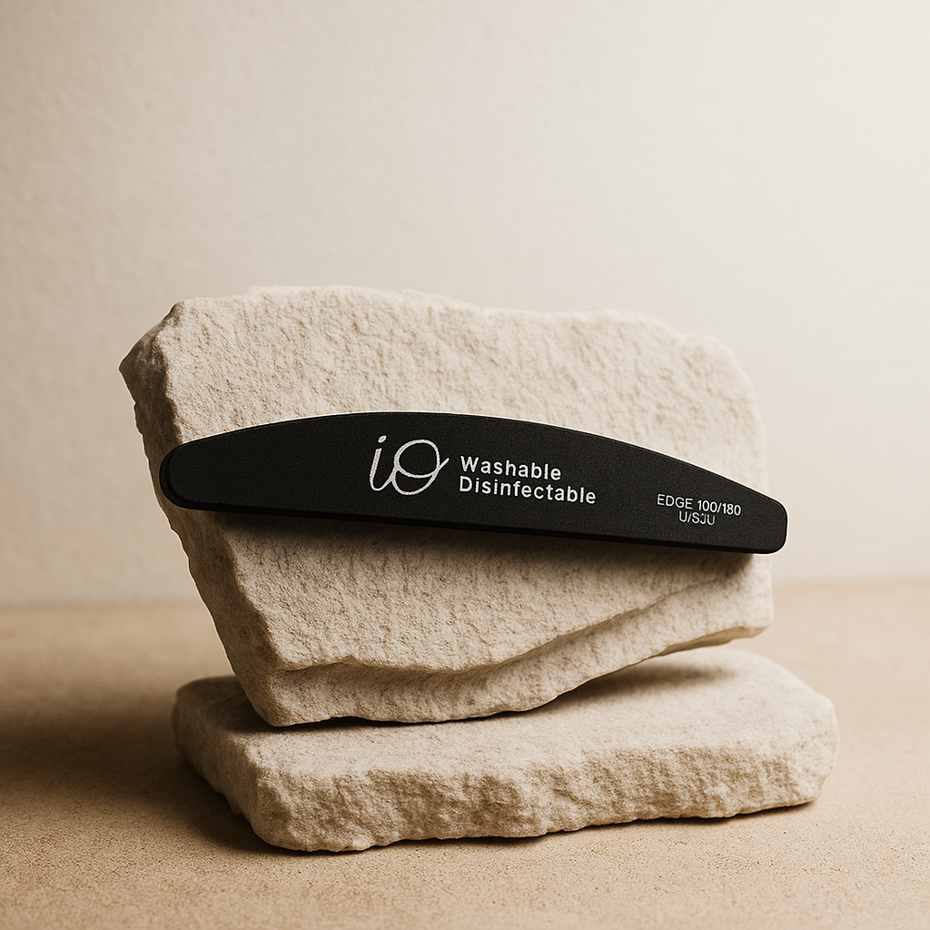 IO Banana Nail File 100/180 Grit – Washable & Disinfectable – Black Curve File