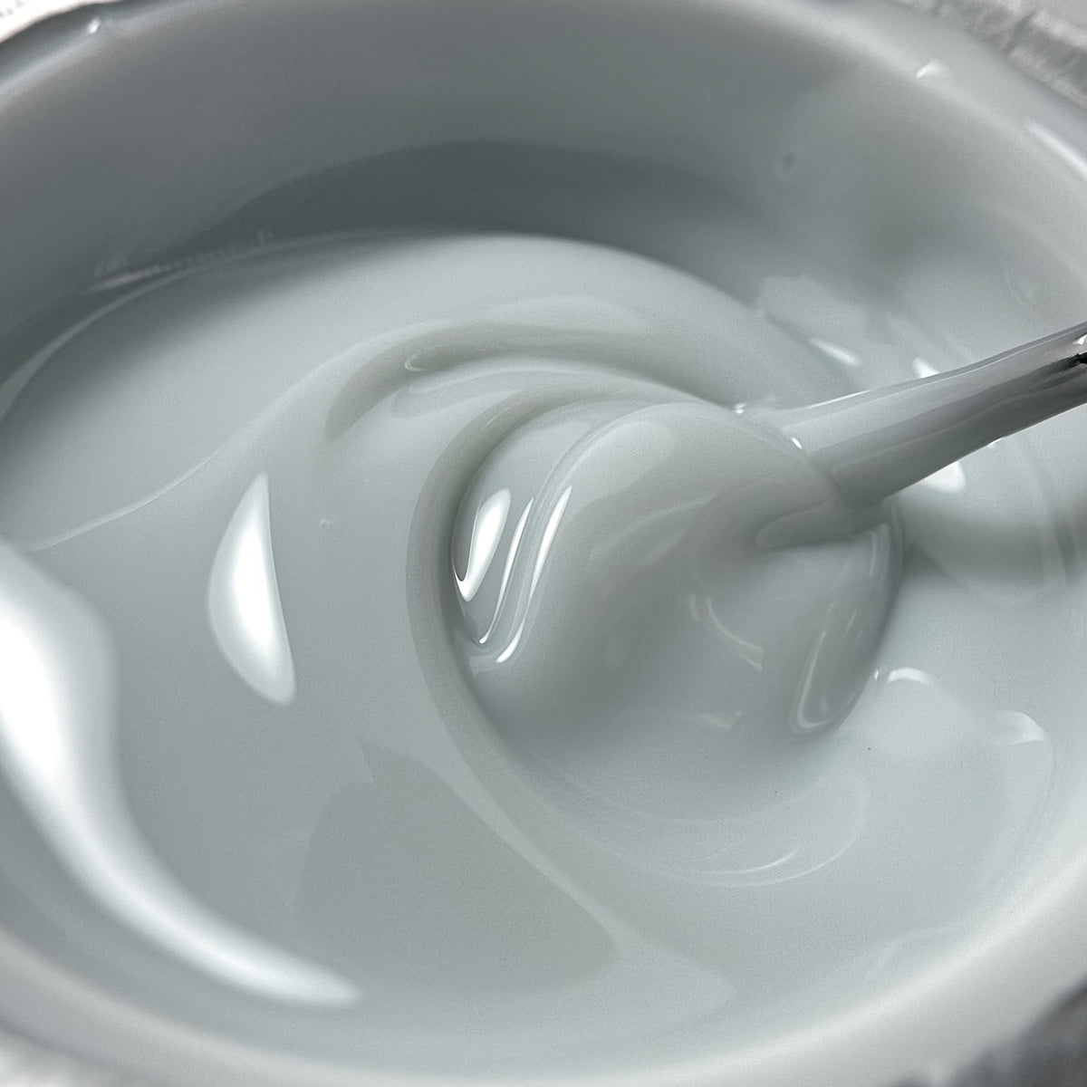 Professional Light Mist hard gel for natural-looking nail overlays