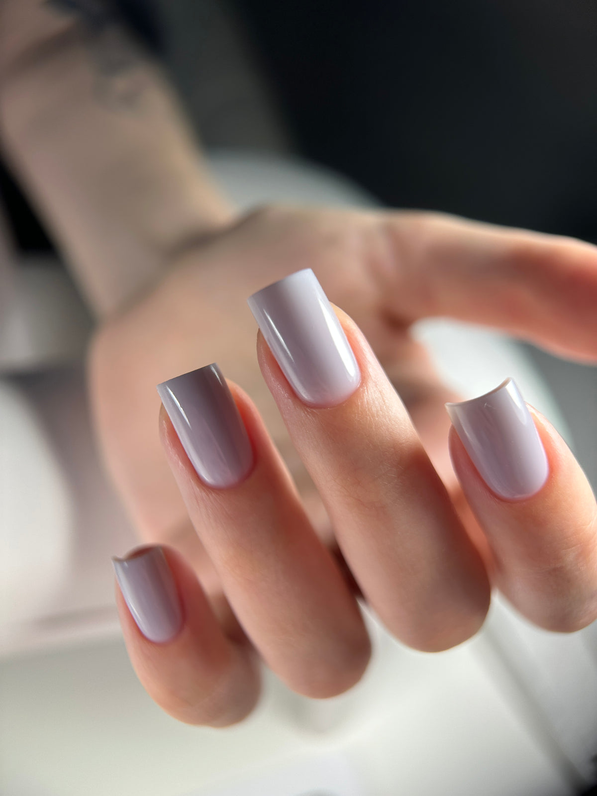 Shadow-toned builder gel for soft natural nail designs