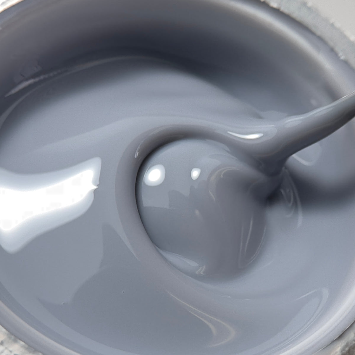 Soft shadow builder gel for minimalist salon nail designs