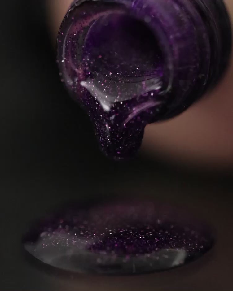 Load video: Reflective Gel Polish - Witch Puzzle