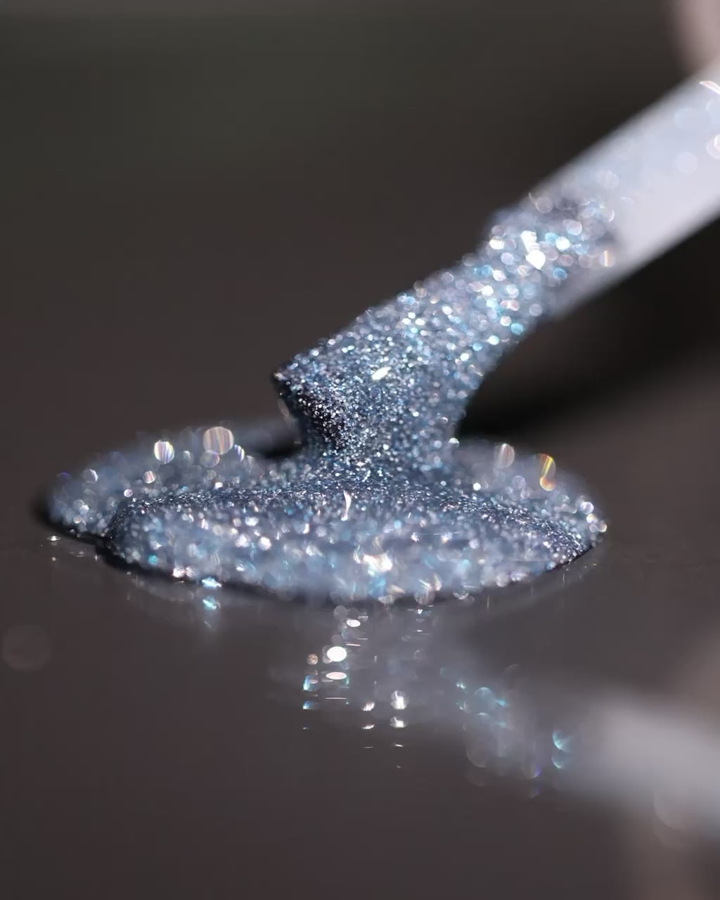 Load video: Reflective Gel Polish - Jack Frost