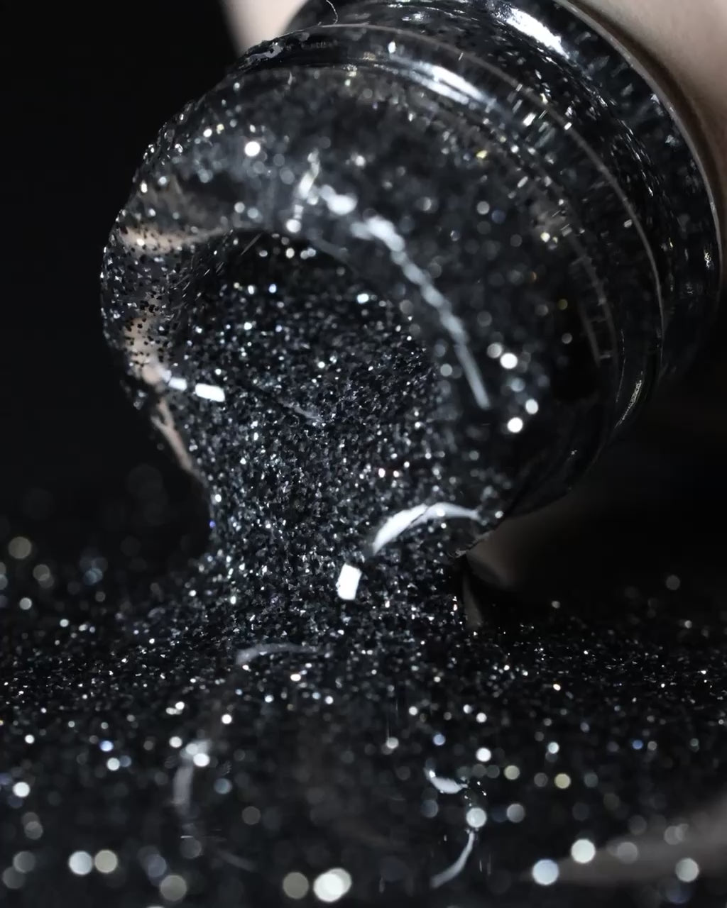 Load video: Reflective Gel Polish - Black Martini