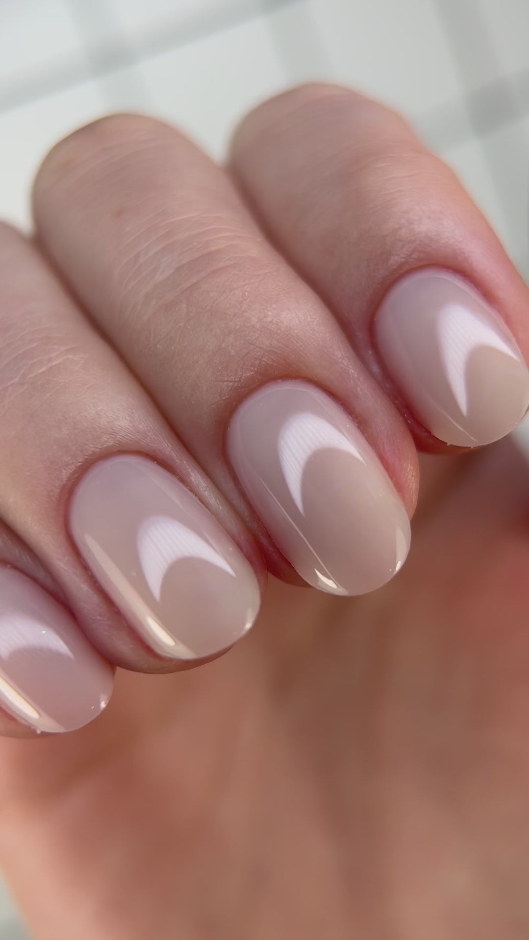 Load video: Coconut Silk - Smart Liquid Hard Gel