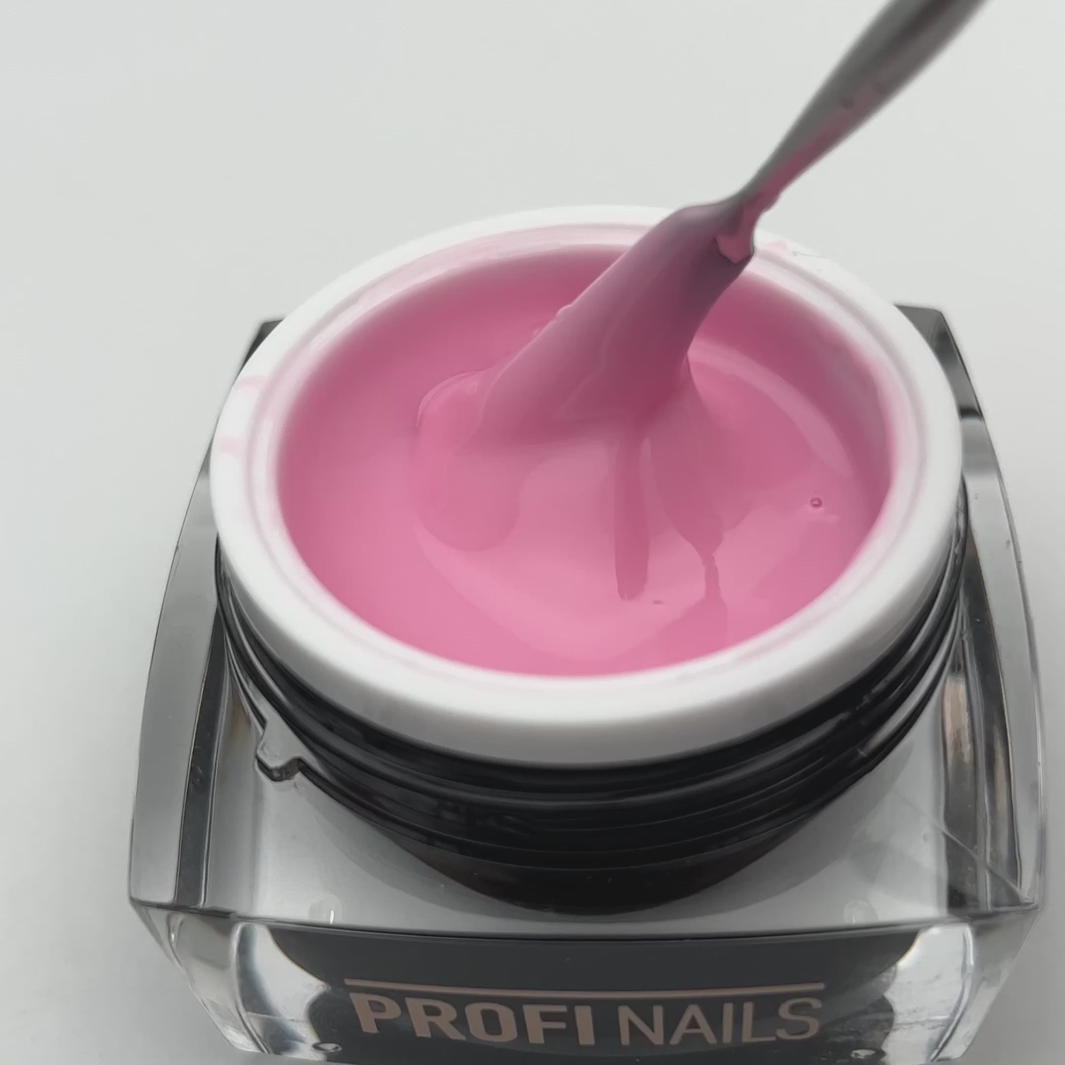Load video: Hard Gel - Barbie 30 ml
