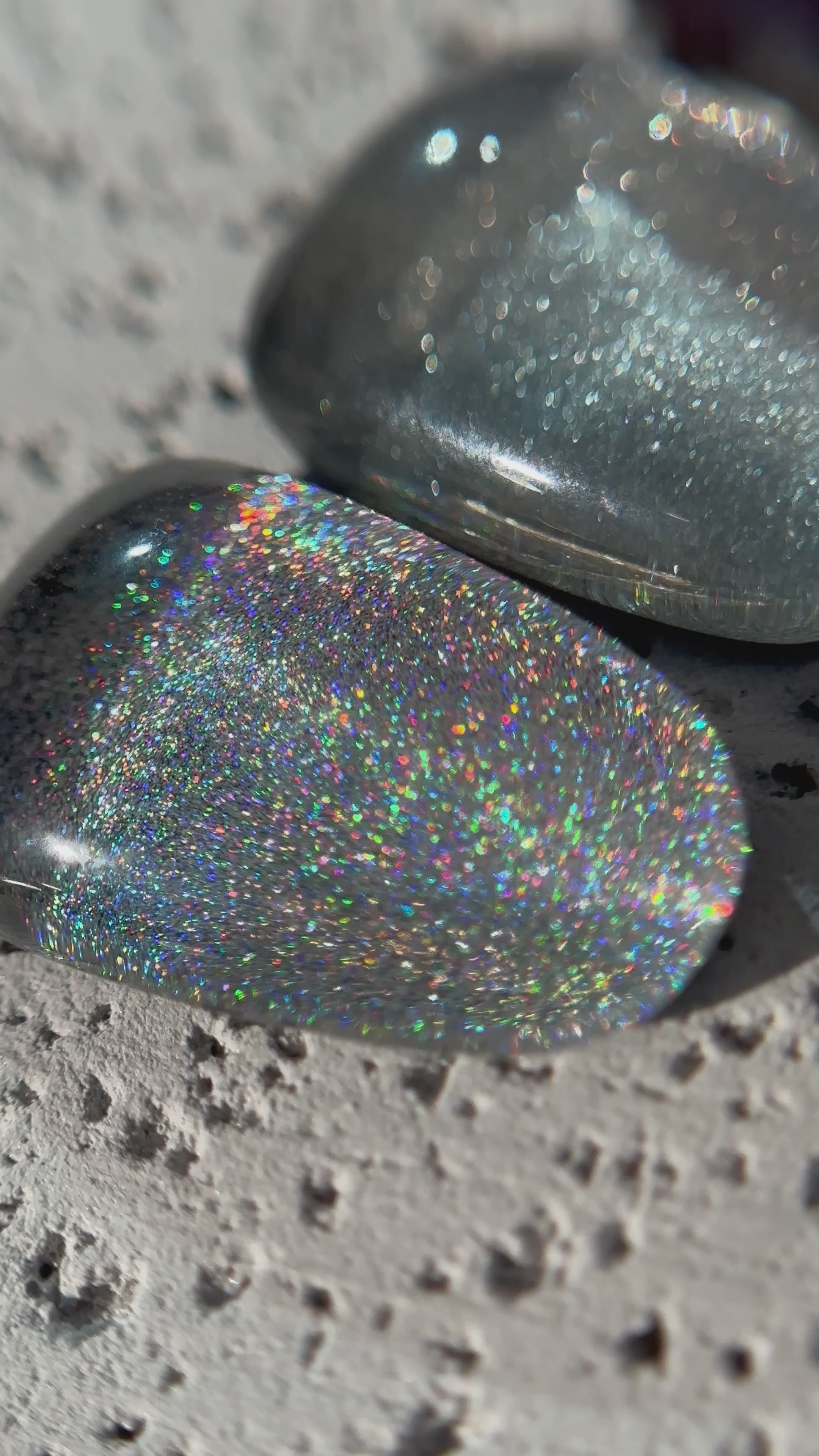 Load video: Gel Polish Cat Eye - Laser