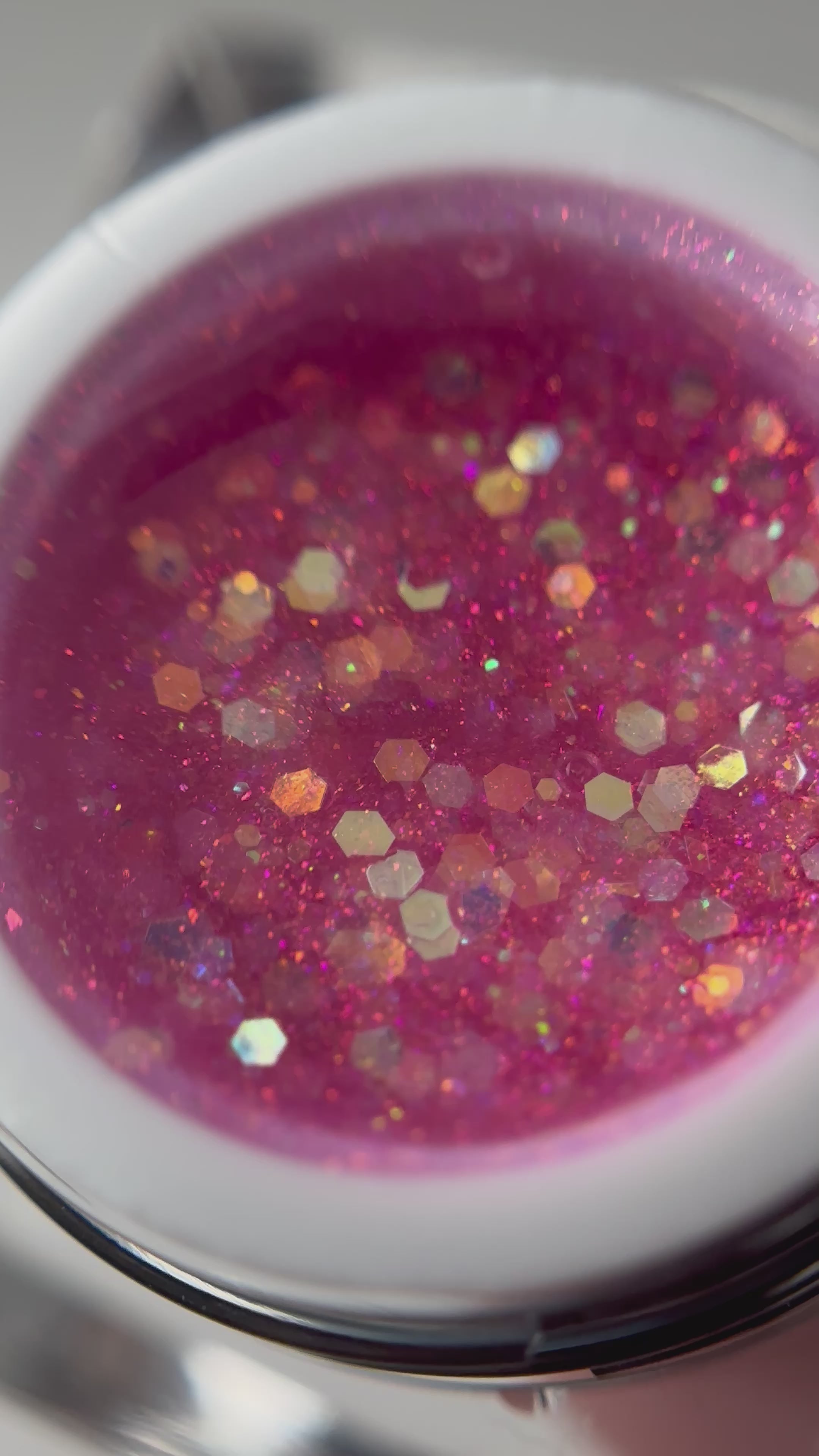 Load video: Super Shiny Glitter Rose