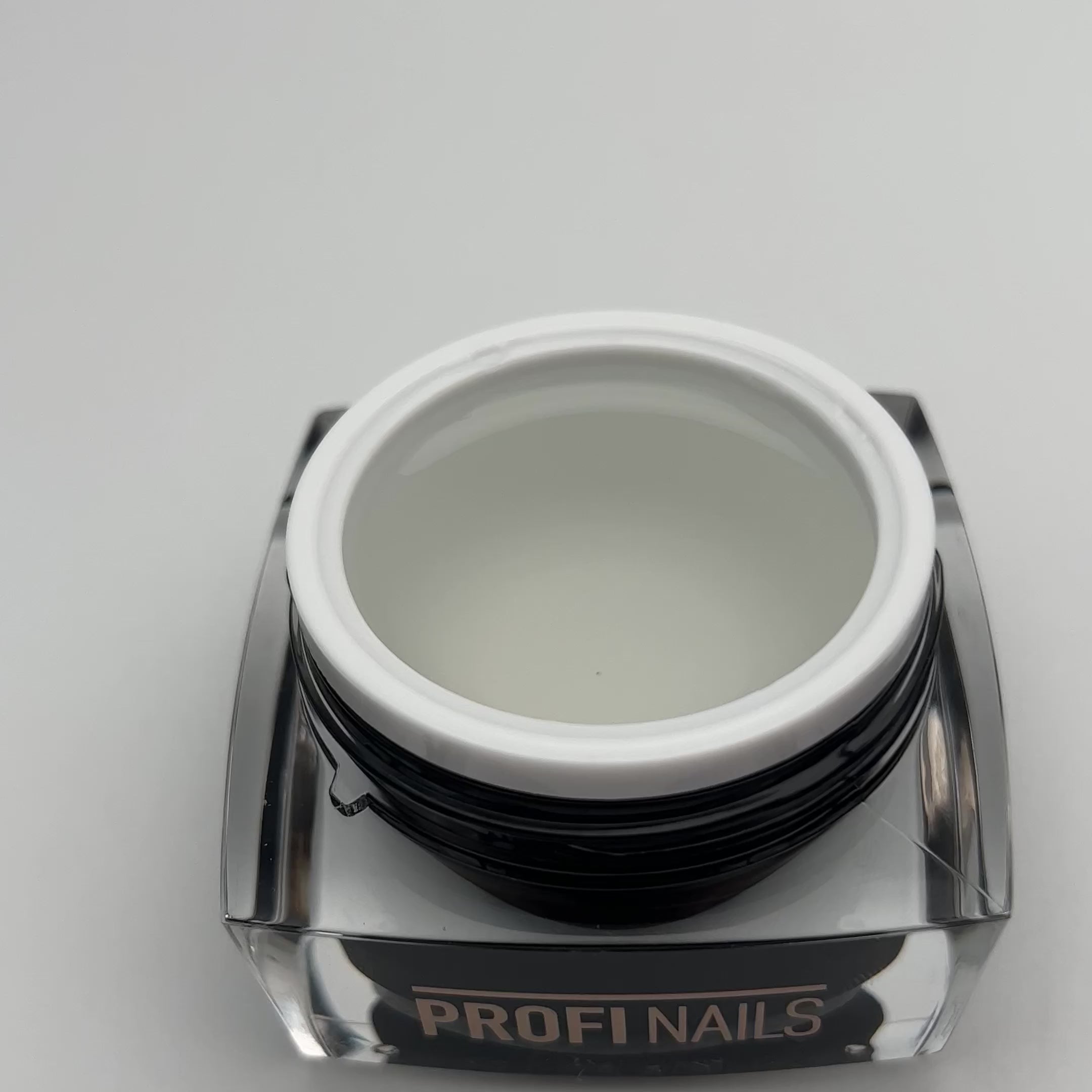 Load video: Hard Gel - Clear 30 ml